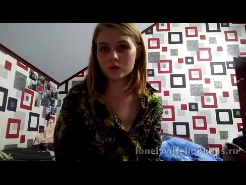 ❤️ Ung blond student från Ryssland gillar större kukar. Sexvideo at sv.tubesexer-com.ru ﹏
